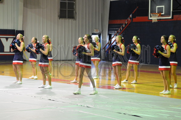 8-28 WA Pep Rally 131.JPG - SCRIVENER D300